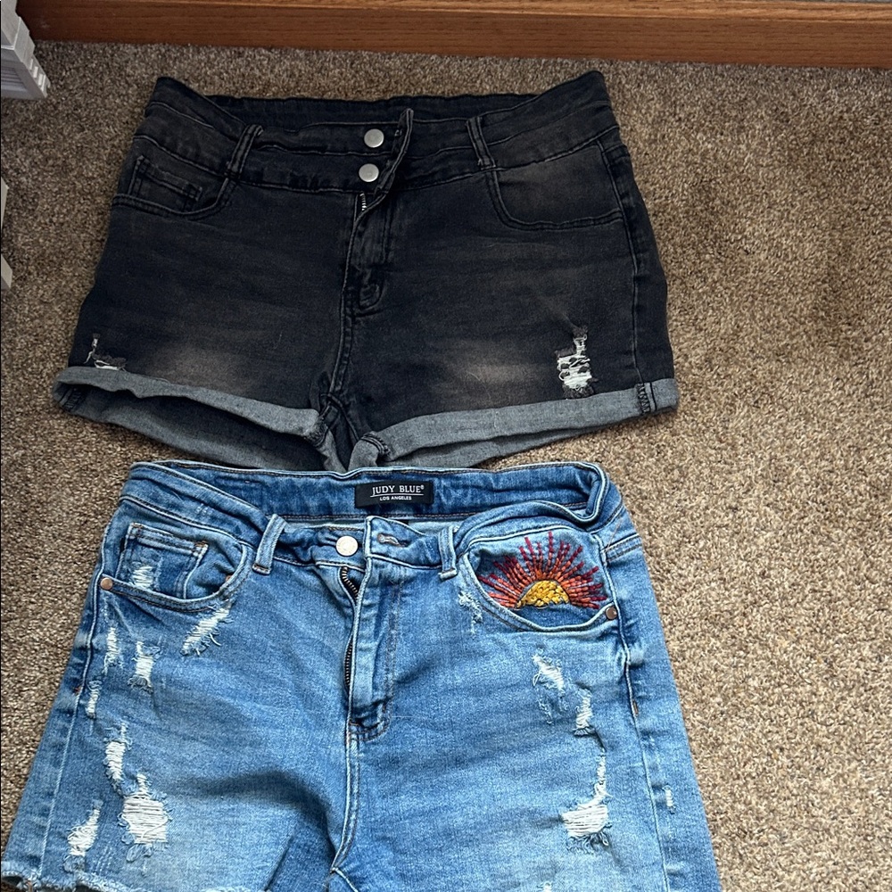 Rudy Blue Embroidered Light Blue Distressed Denim Shorts Black Jean Shorts  XL